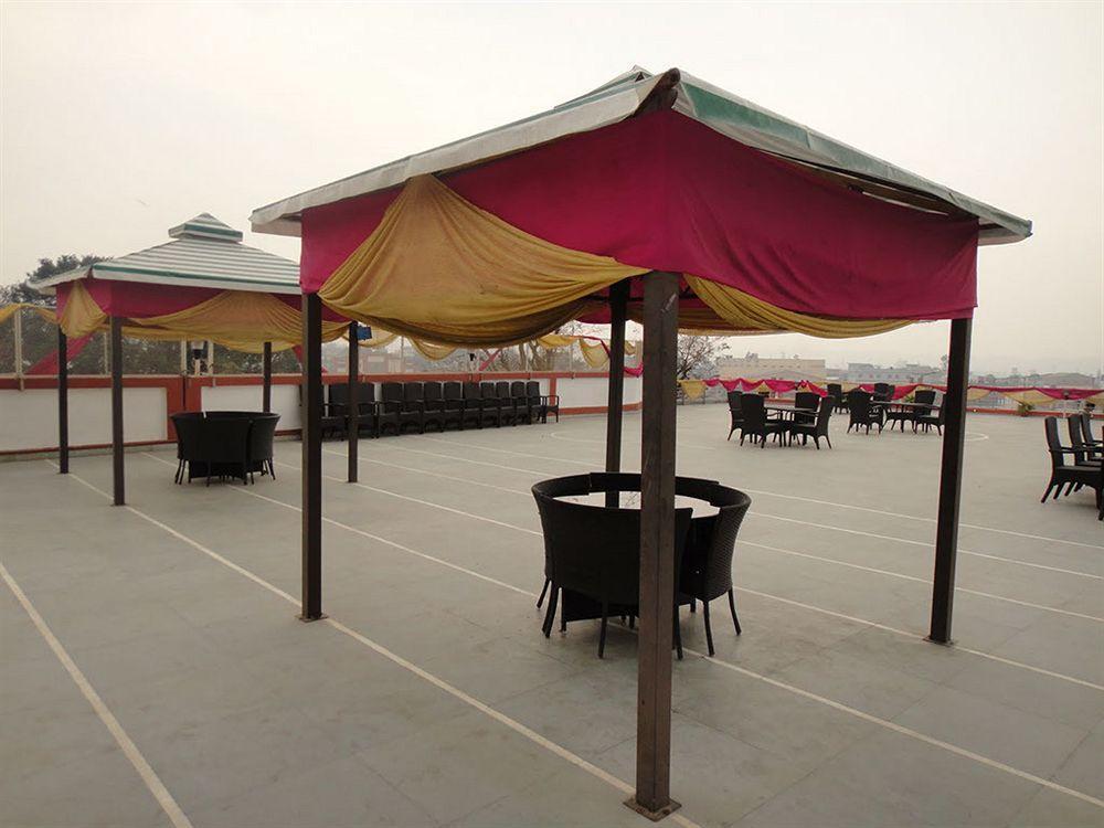 Orange Resort Baddi Luaran gambar